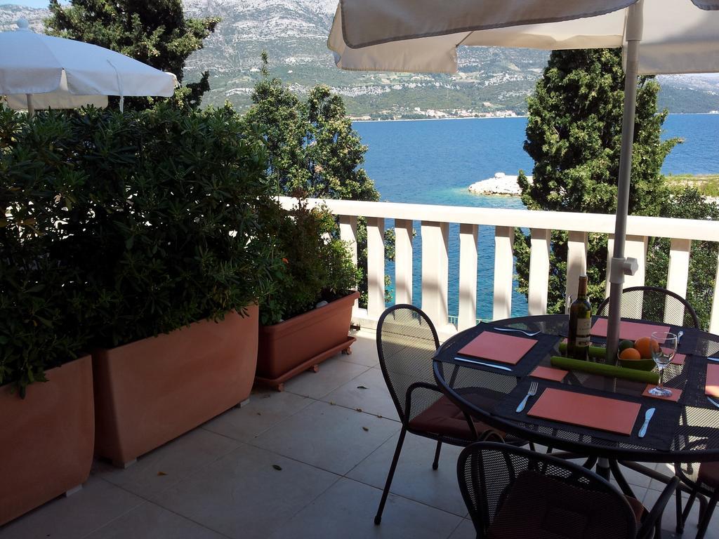 Villa Jade Apartments Front Row Sea View - Walk To Korcula Old Town Medvinjak Стая снимка