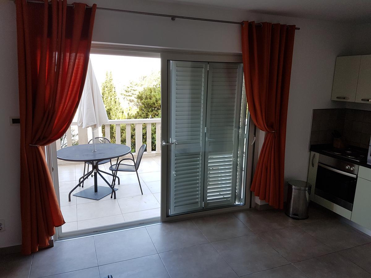 Villa Jade Apartments Front Row Sea View - Walk To Korcula Old Town Medvinjak Екстериор снимка