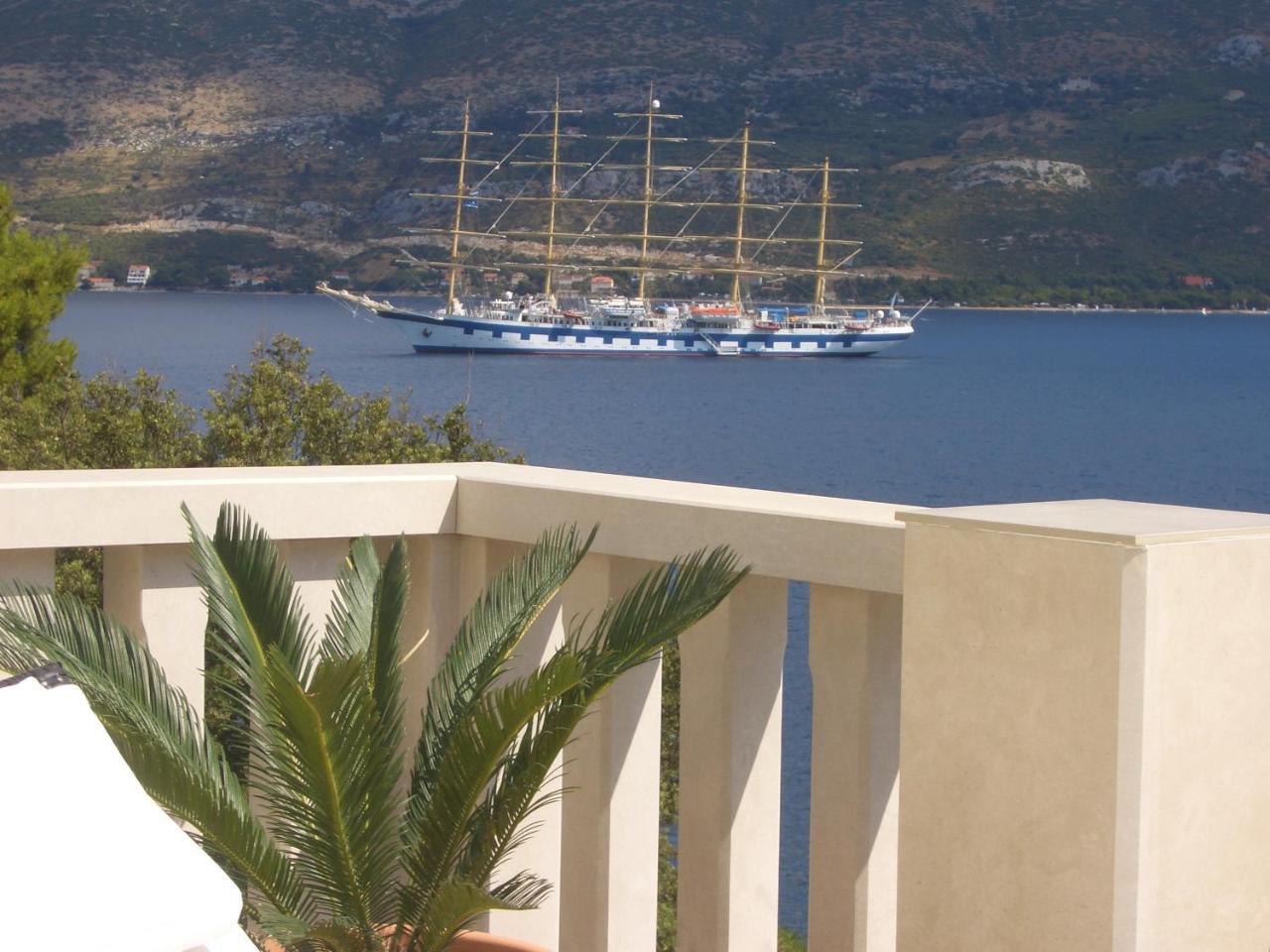 Villa Jade Apartments Front Row Sea View - Walk To Korcula Old Town Medvinjak Екстериор снимка